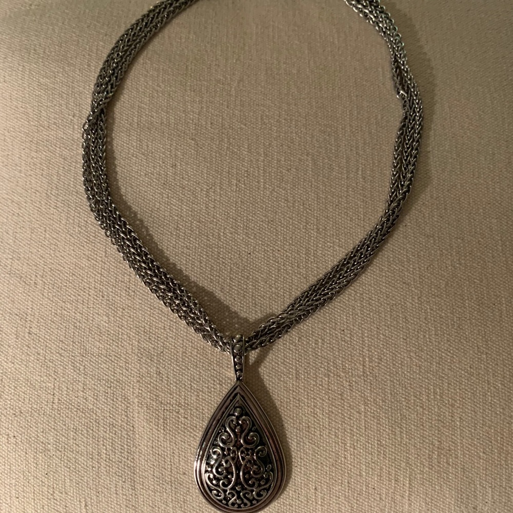 Lia Sophia necklace with pendant